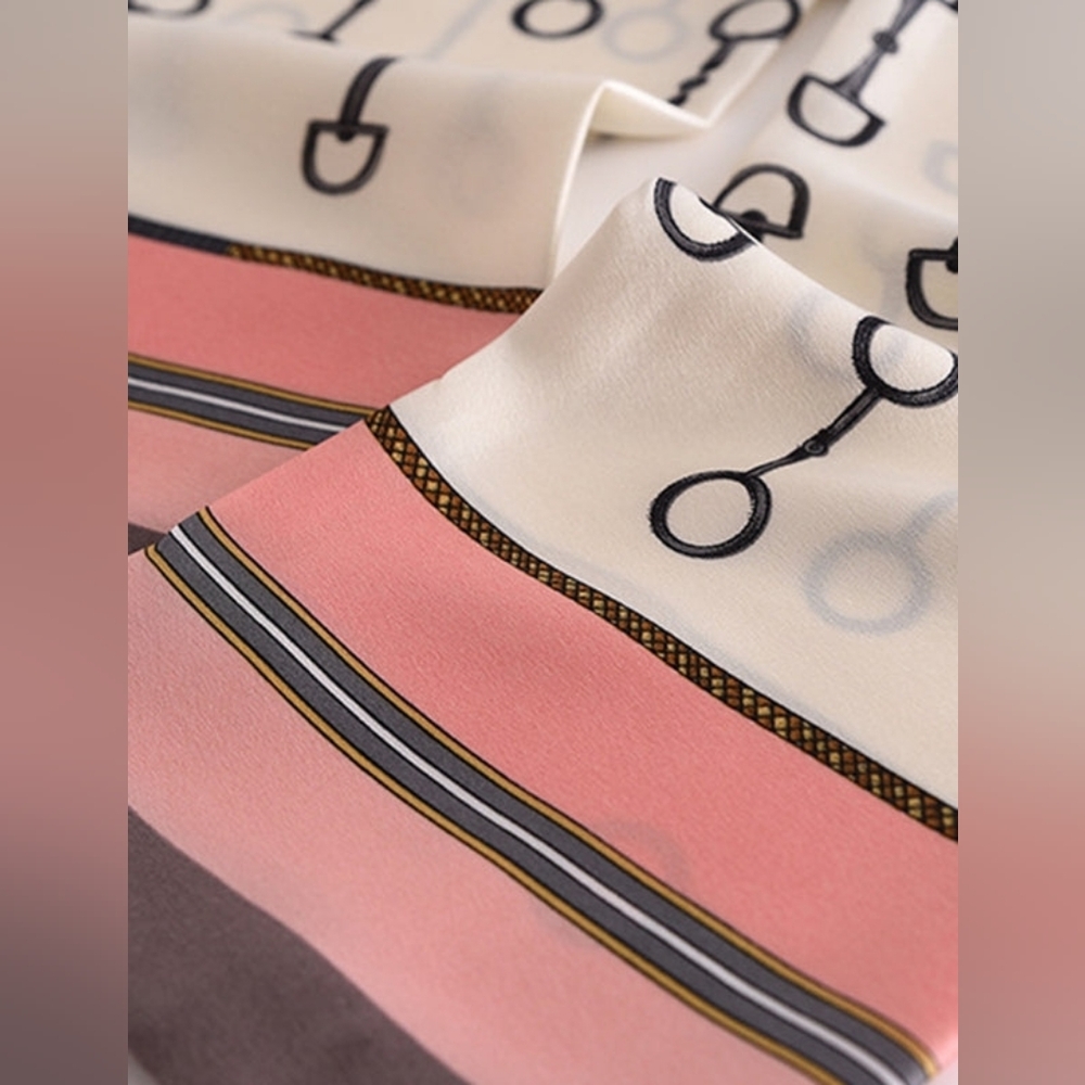 Elegant White and Pink Patterned Silk Scarf - Picture 4 of 4